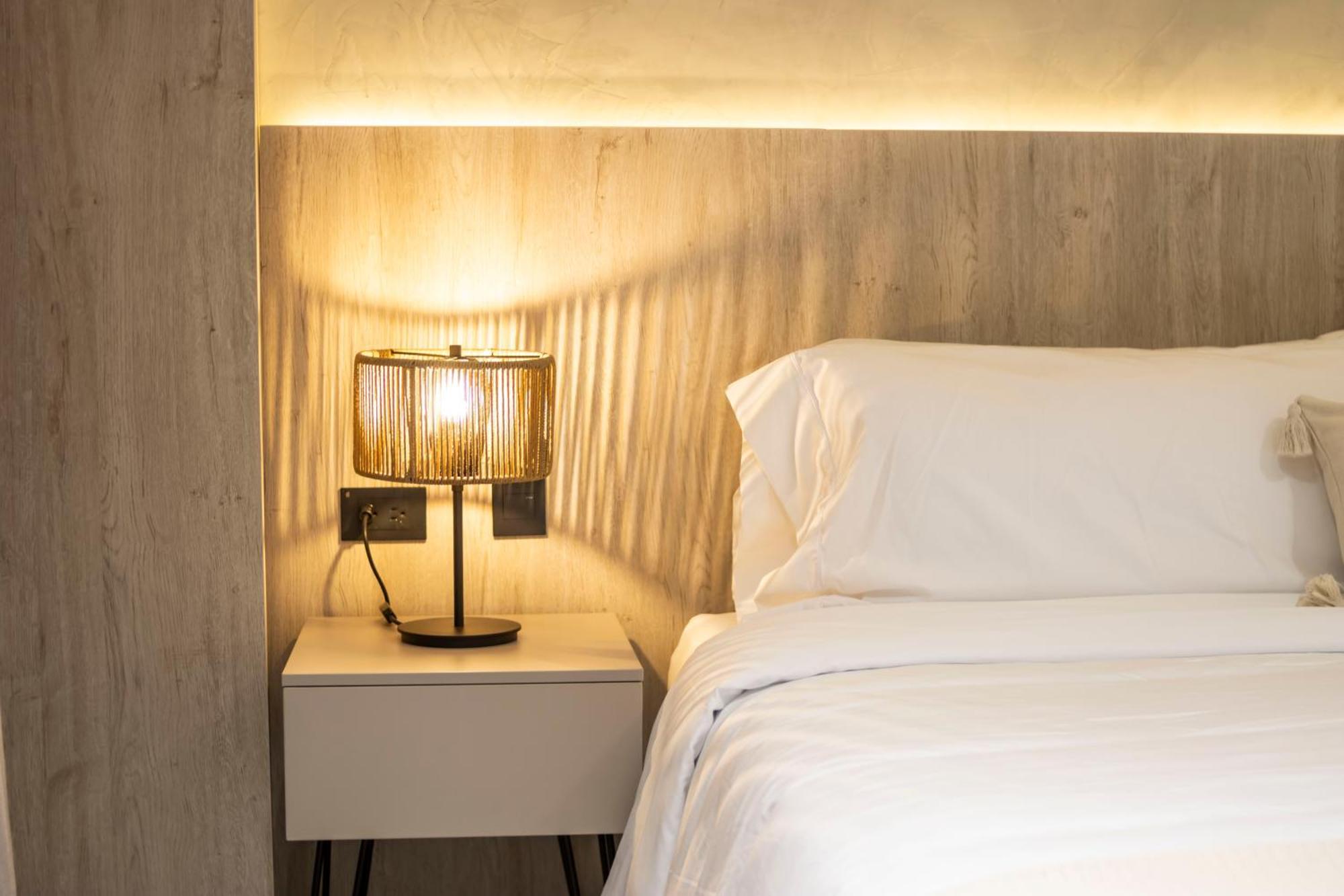 Sonata 44 Hotel Laureles Меделин Екстериор снимка