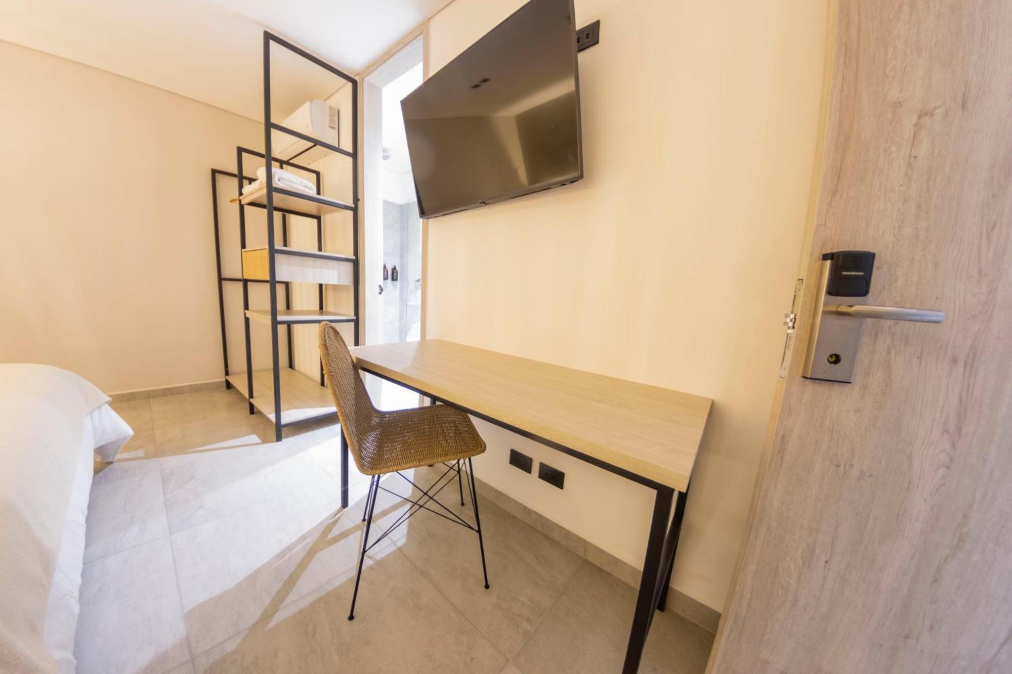 Sonata 44 Hotel Laureles Меделин Екстериор снимка