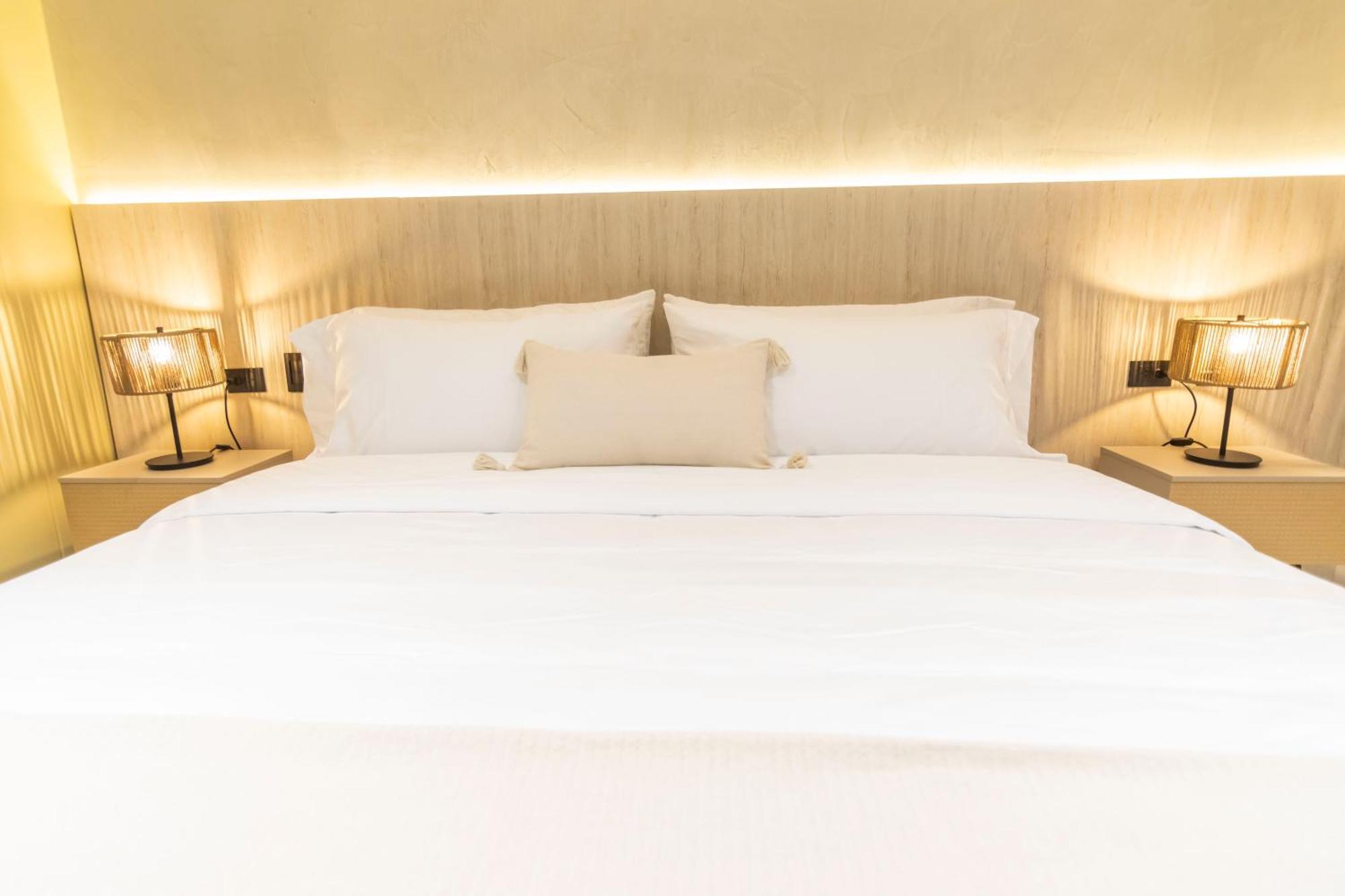 Sonata 44 Hotel Laureles Меделин Екстериор снимка